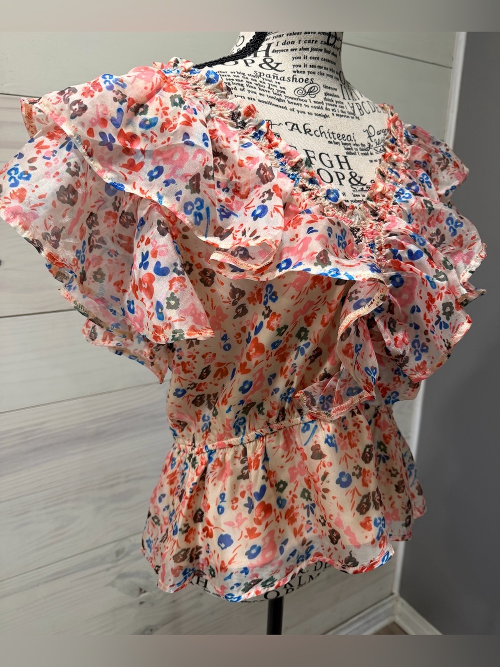 entro Peach Floral Ruffle Peplum Blouse with Blue Accents - Picture 1 of 7
